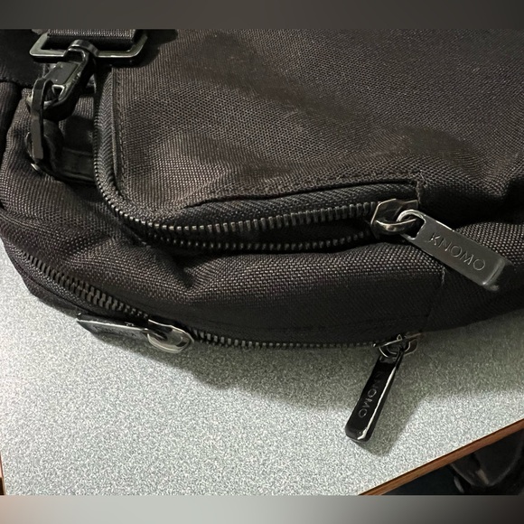 KNOMO Black Unisex Laptop Briefcase Messenger Bag with many compartments. - Picture 3 of 14